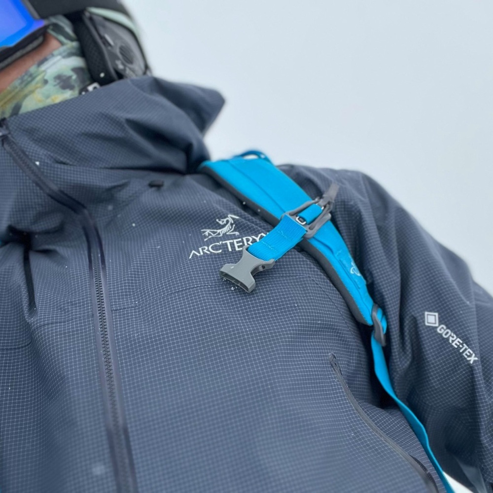Arc'teryx Beta LT Hadron - Picture 2 of 10